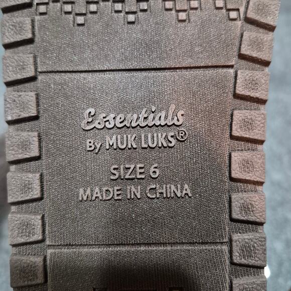 NEW MUK LUKS Women's Clover Fashion Boot, Tan size 6 - Picture 6 of 8